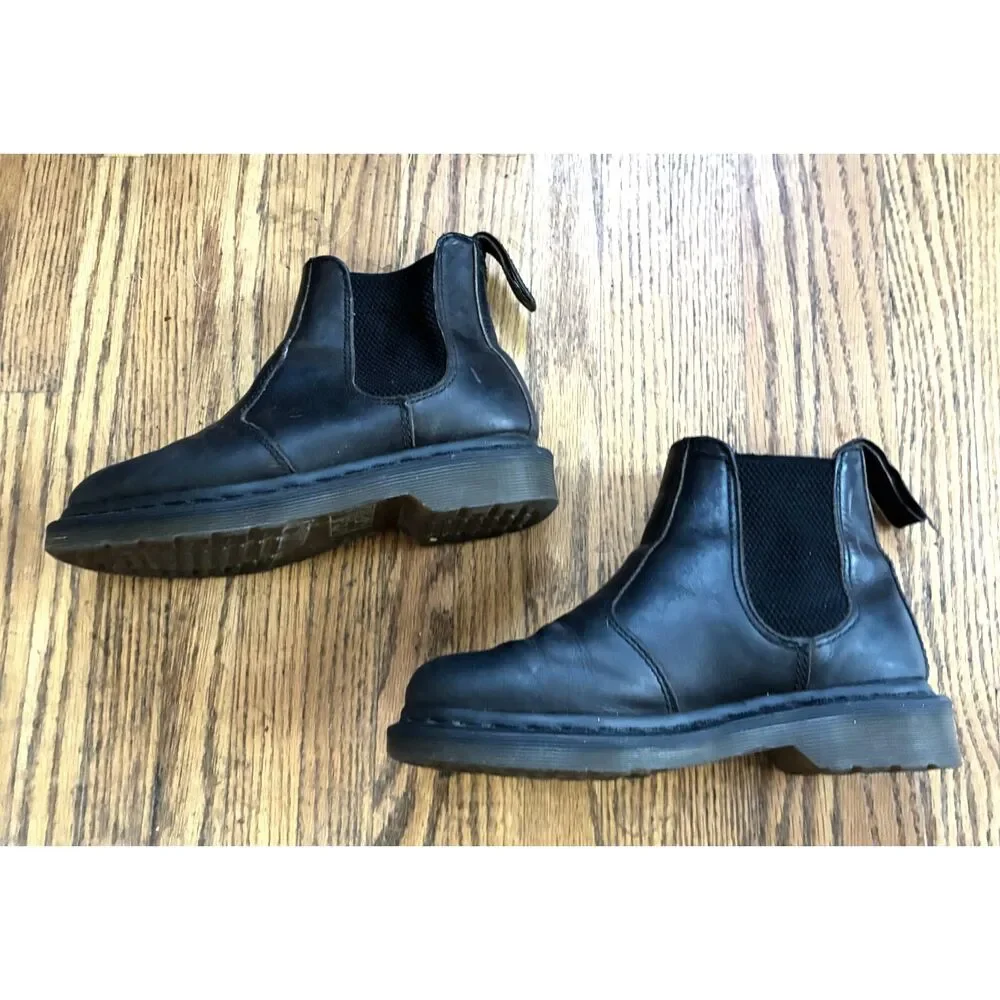 Dr. Martens Black Leather Pull On Chelsea Boots Shoes  Women's Size 5
